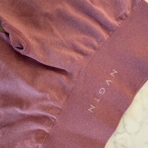 NVGTN Mauve Seamless shorts